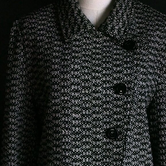 La Mode Super | Vintage 80s Wool Blend, Black & White Tweed Jacket - Picture 4 of 6
